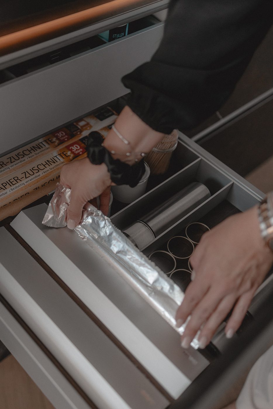 Schubladen-Organisation für Folie, Papier und Vorräte